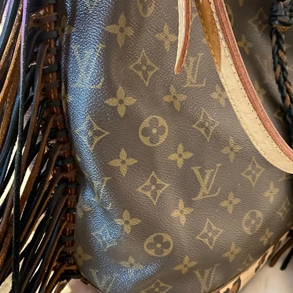 Louis Vuitton Monogram Brown and Tan Backpack - Picture 3 of 9